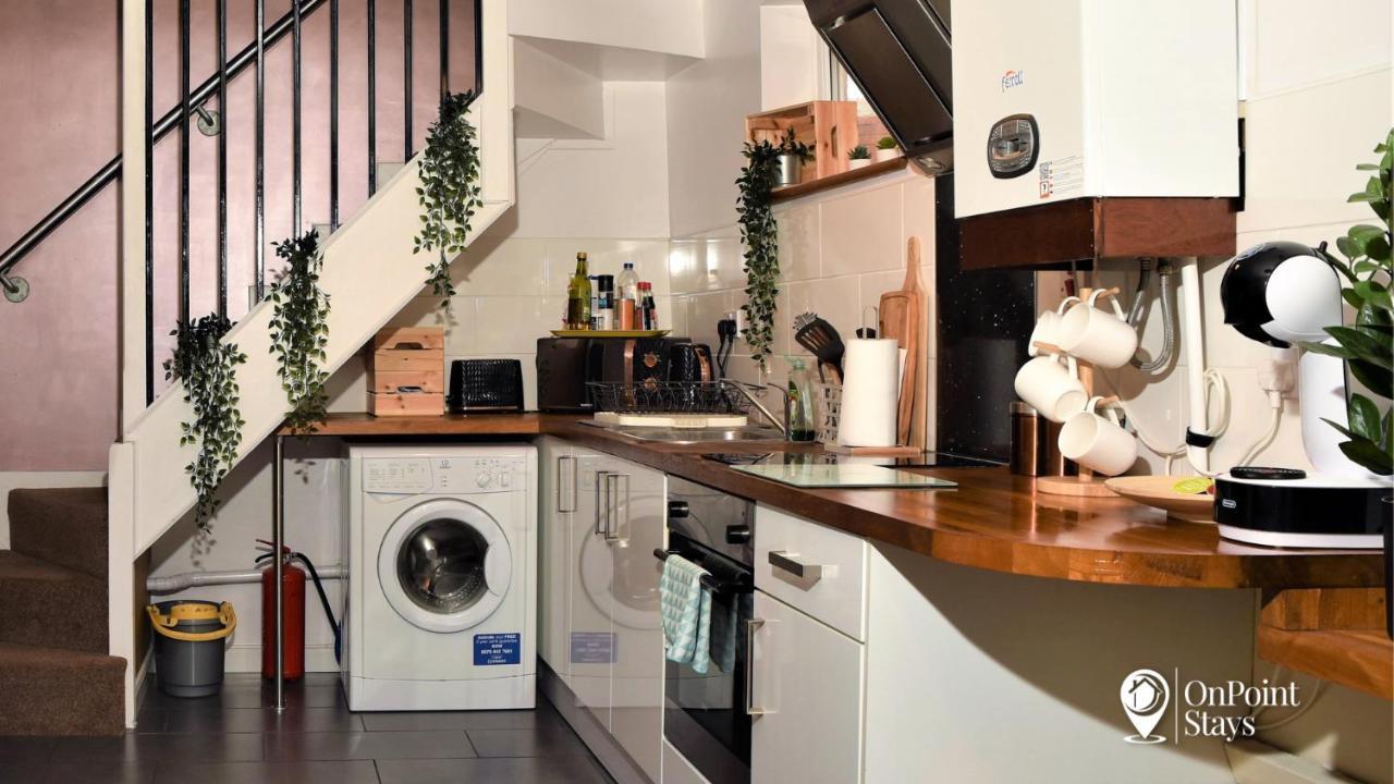 Smallest House In - Cosy 1 Bedroom Holiday home Chester